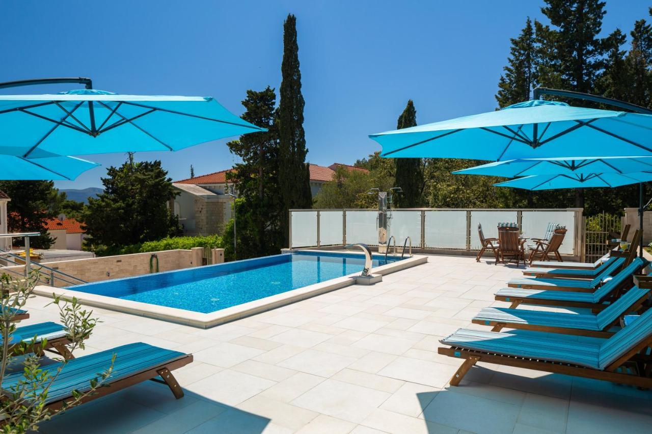 Villa Aqua - Adults Only Бол Экстерьер фото