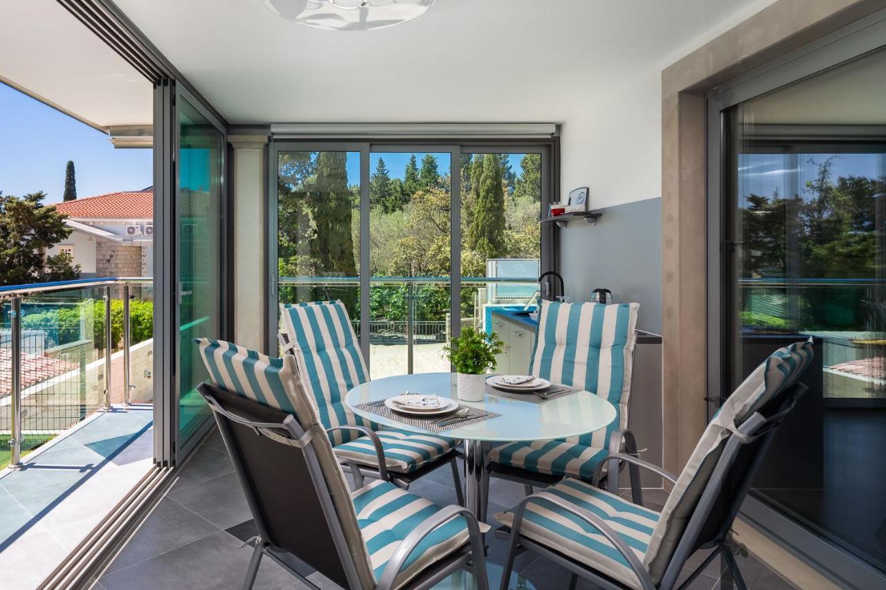 Villa Aqua - Adults Only Бол Экстерьер фото