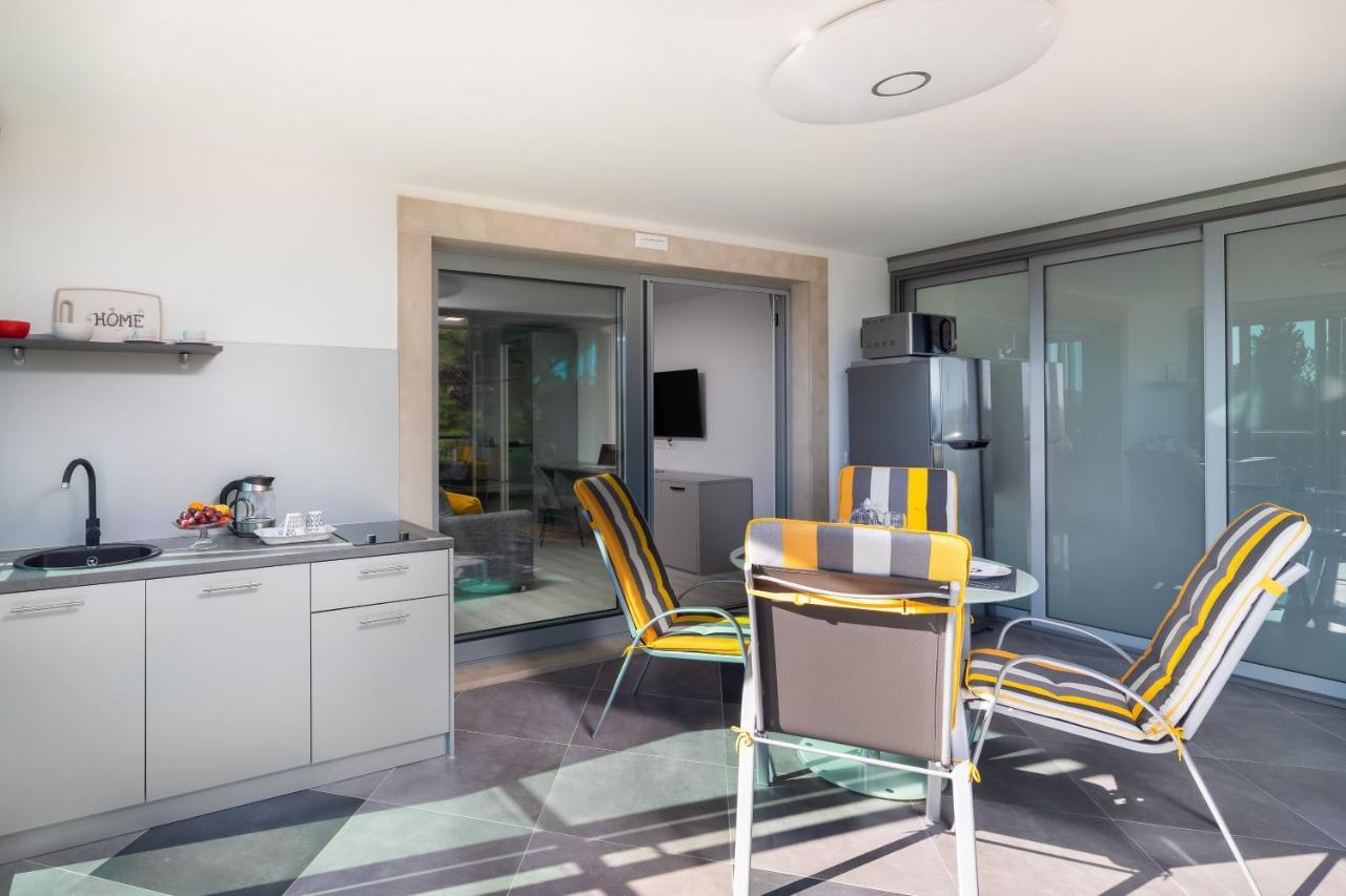 Villa Aqua - Adults Only Бол Экстерьер фото