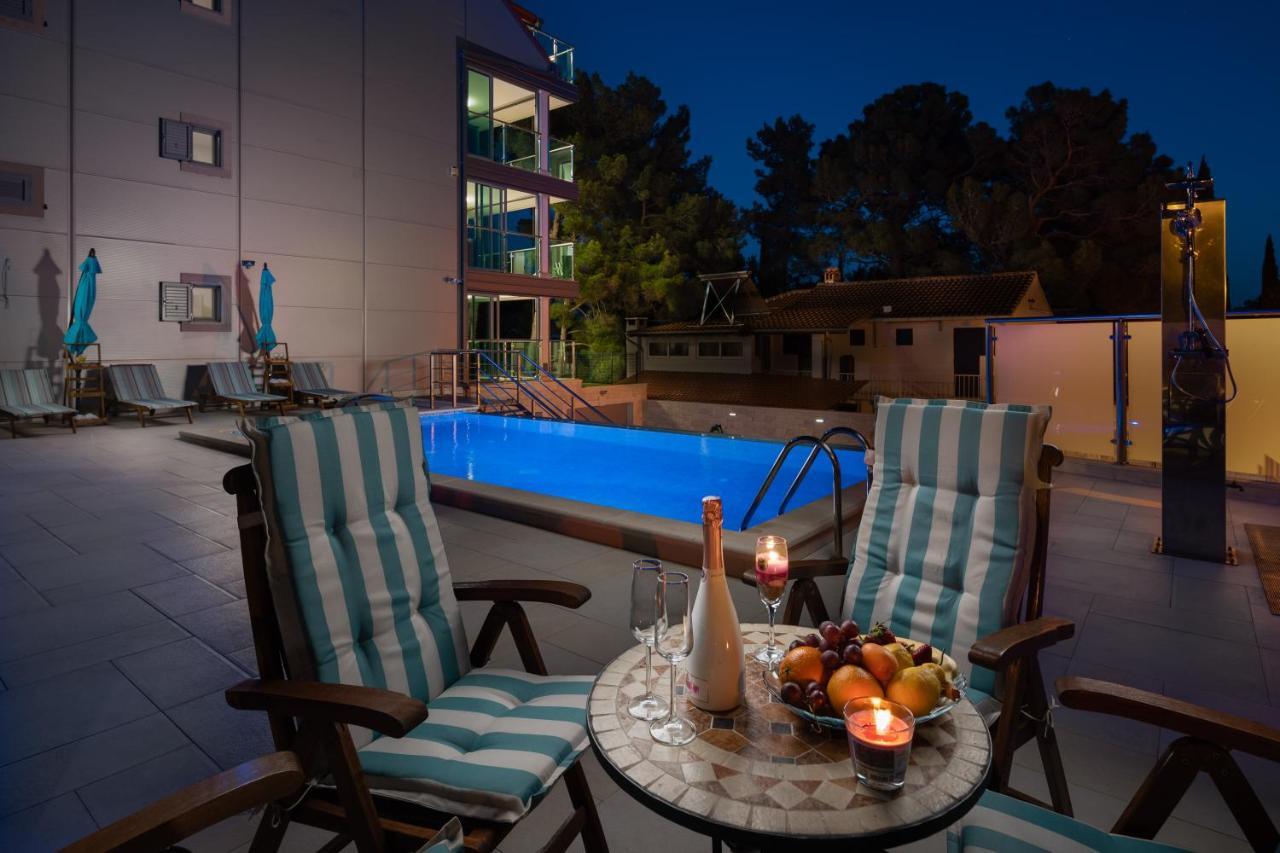 Villa Aqua - Adults Only Бол Экстерьер фото